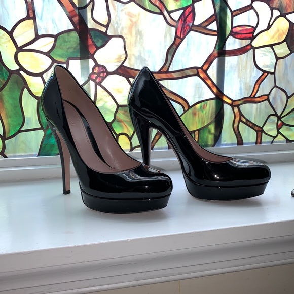 Authentic Gucci Patent Leather Heels - Picture 7 of 11